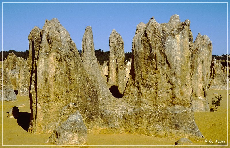 pinnacles_05.jpg