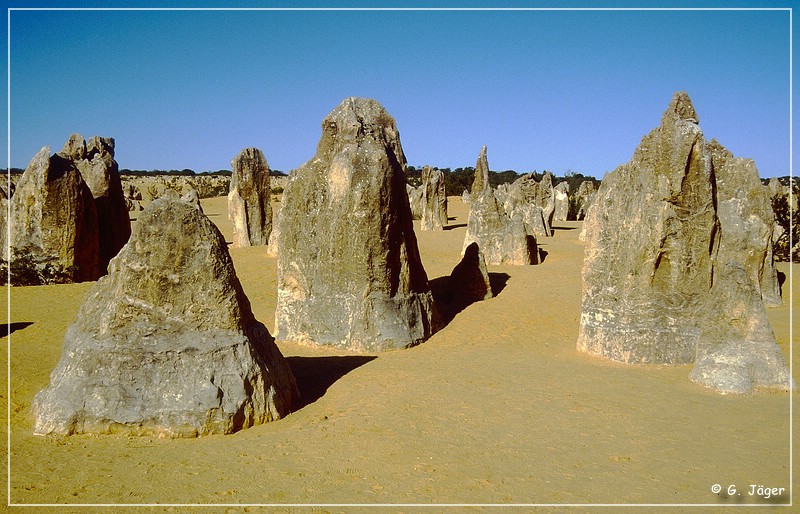 pinnacles_06.jpg