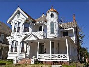 More Natchez Houses