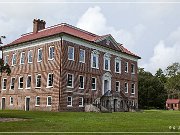 Drayton Hall