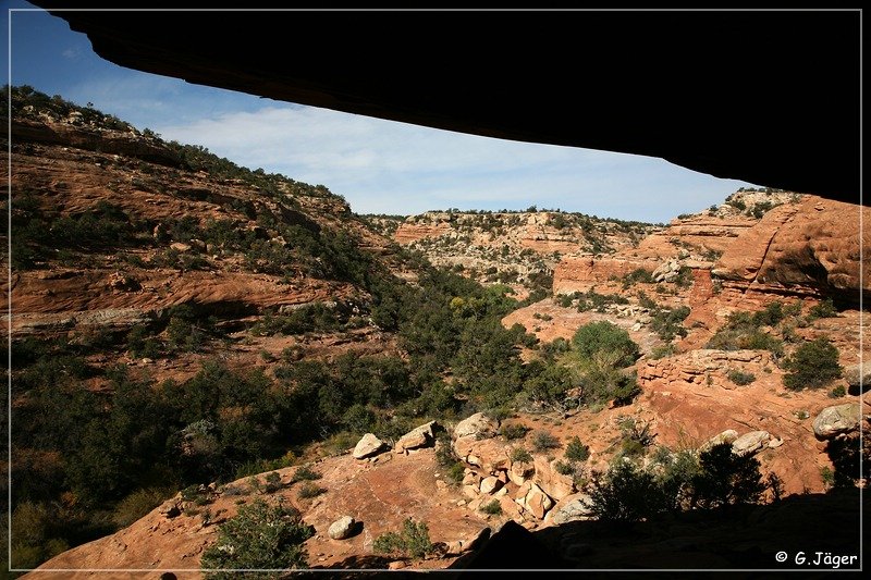 fallen_roof_house_10.jpg